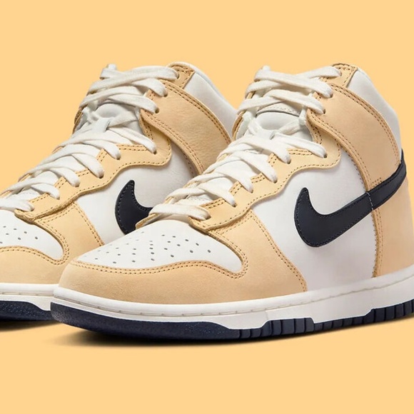 LIKE NEW NIKE DUNK HIGH PREMIUM SESAME OBSIDIAN unisex mens size 9 - Picture 1 of 7